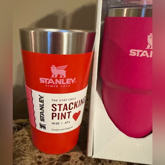 STANLEY x TARGET VALENTINES COLLECTION | ❤️🩷🤍💕 - Picture 5 of 6